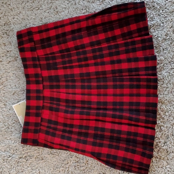 Michael Kors Pleated Mini Skirt - Picture 4 of 7